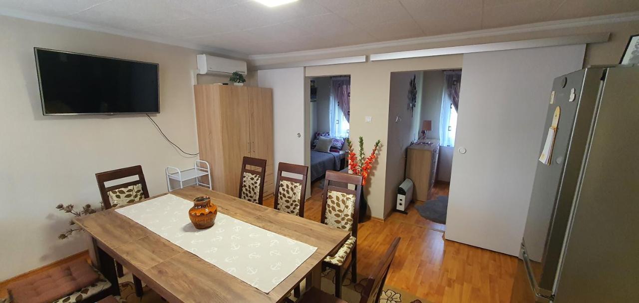 Appartement Füge-Fa-Ház Vásárosnamény - Gergelyiugornya Extérieur photo